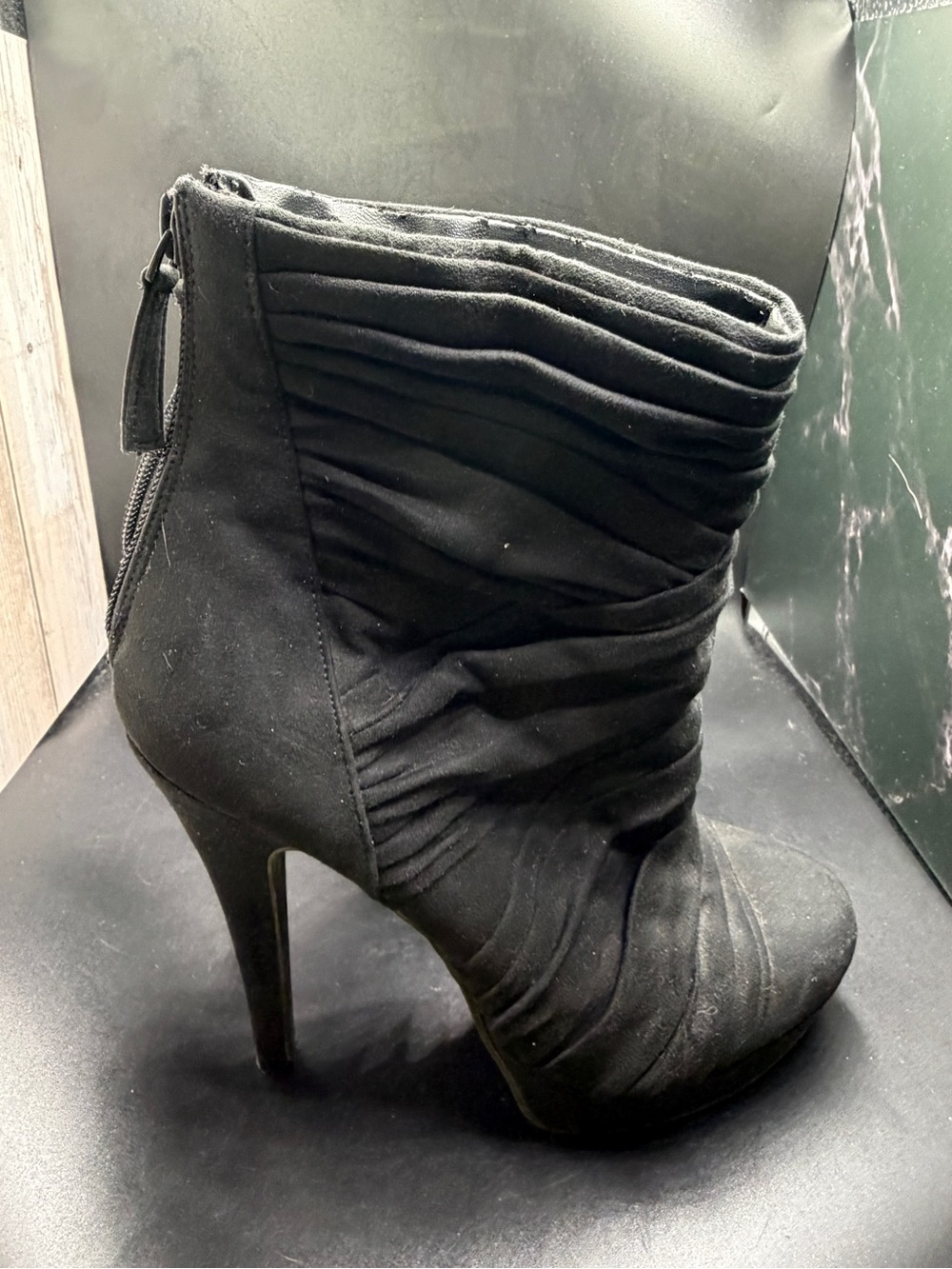 Black Ruched High-Heel Ankle Boot